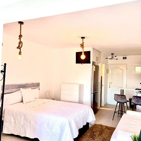 Apartmán Costa Del Sol Vacacional Benalmádena Exteriér fotografie